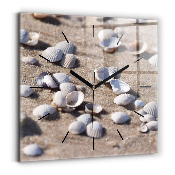 Square wall clock Seashells on the beach