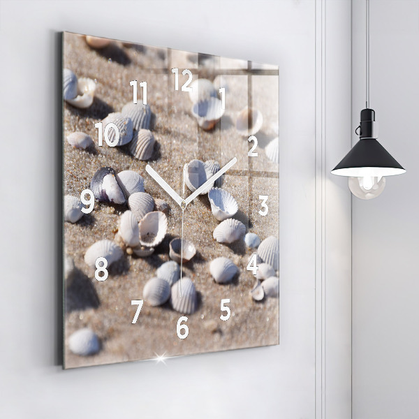 Square wall clock Seashells on the beach