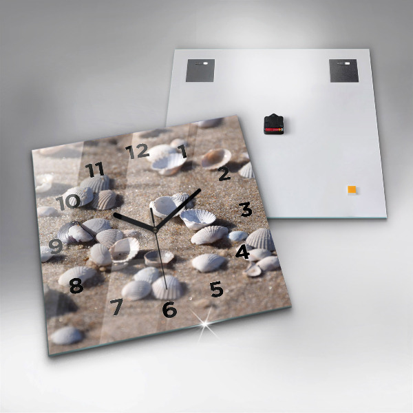 Square wall clock Seashells on the beach