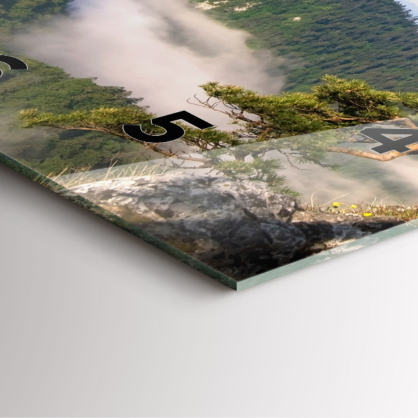 Square wall clock Sokolica Peak in the Pieniny Mountains