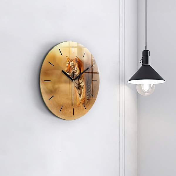 Round glass wall clock Hunting Tiger