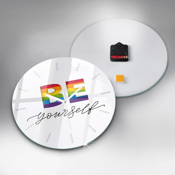 Round glass wall clock The inscription Be yourself